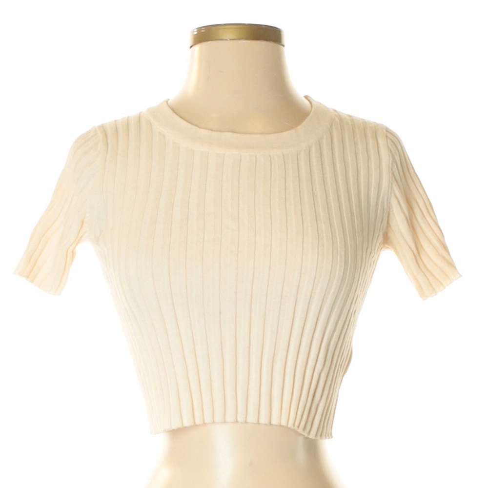 ✨ 3 items for 15% off bundle ✨ Ribbed crop top tshirt